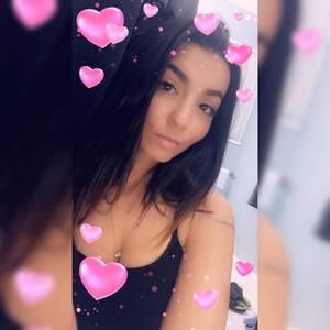 Meet your Posher, Ema